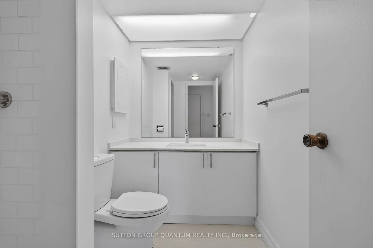 965, Inverhouse, Clarkson, Mississauga