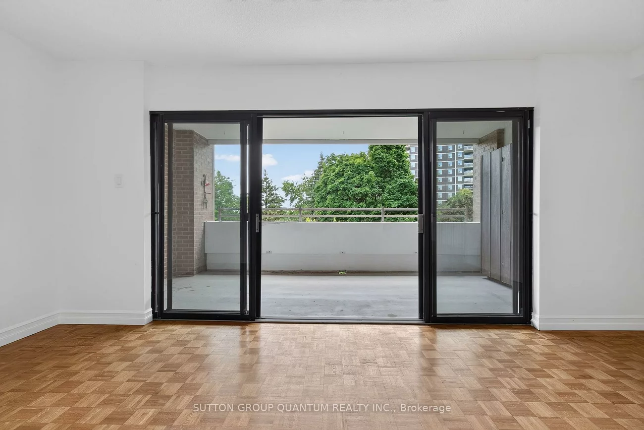 965, Inverhouse, Clarkson, Mississauga