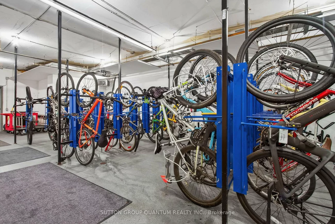 965, Inverhouse, Clarkson, Mississauga