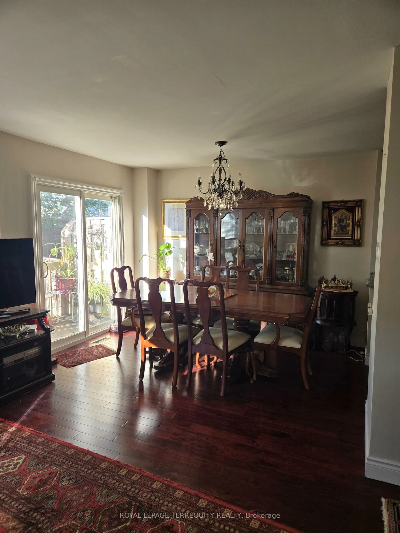 4635, Regents, Hurontario, Mississauga