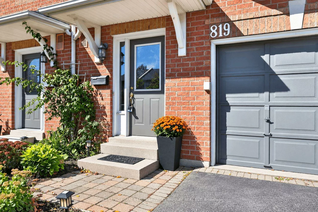 819, Village Green, Lakeview, Mississauga