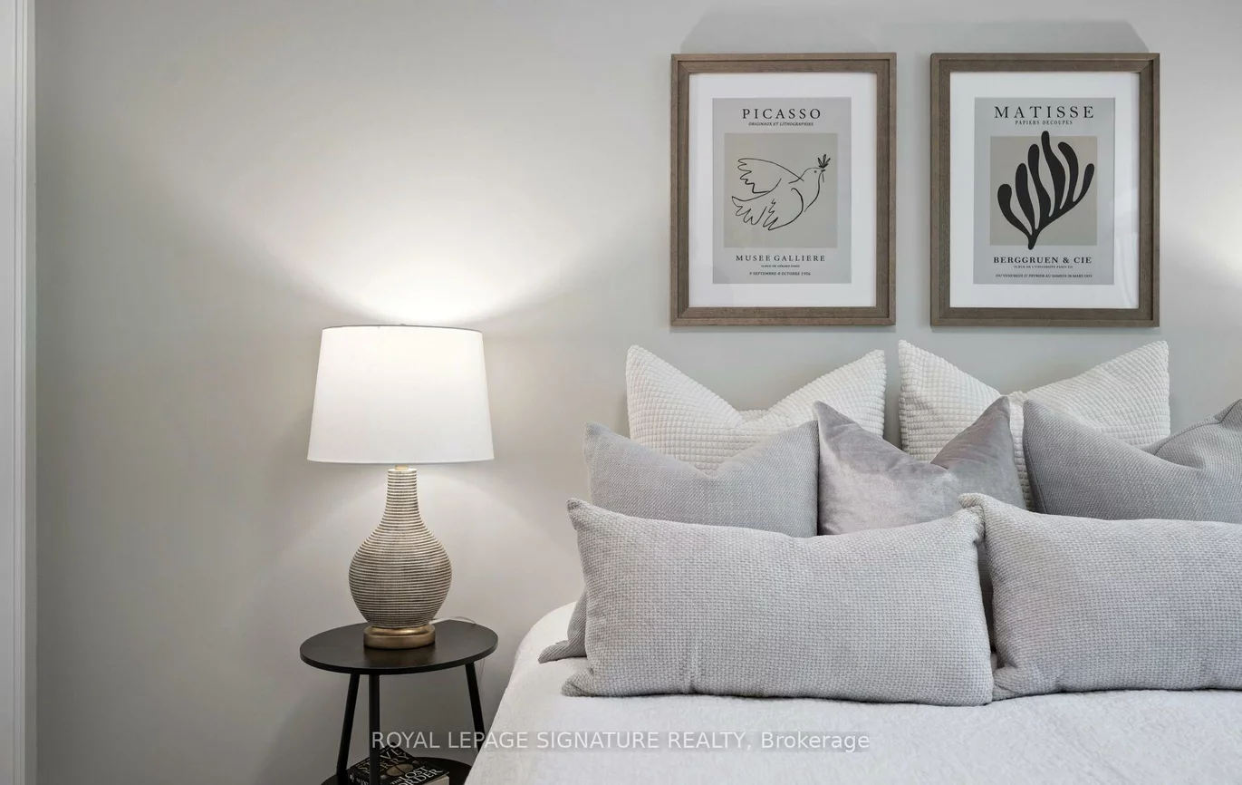 5536, Montevideo, Meadowvale, Mississauga