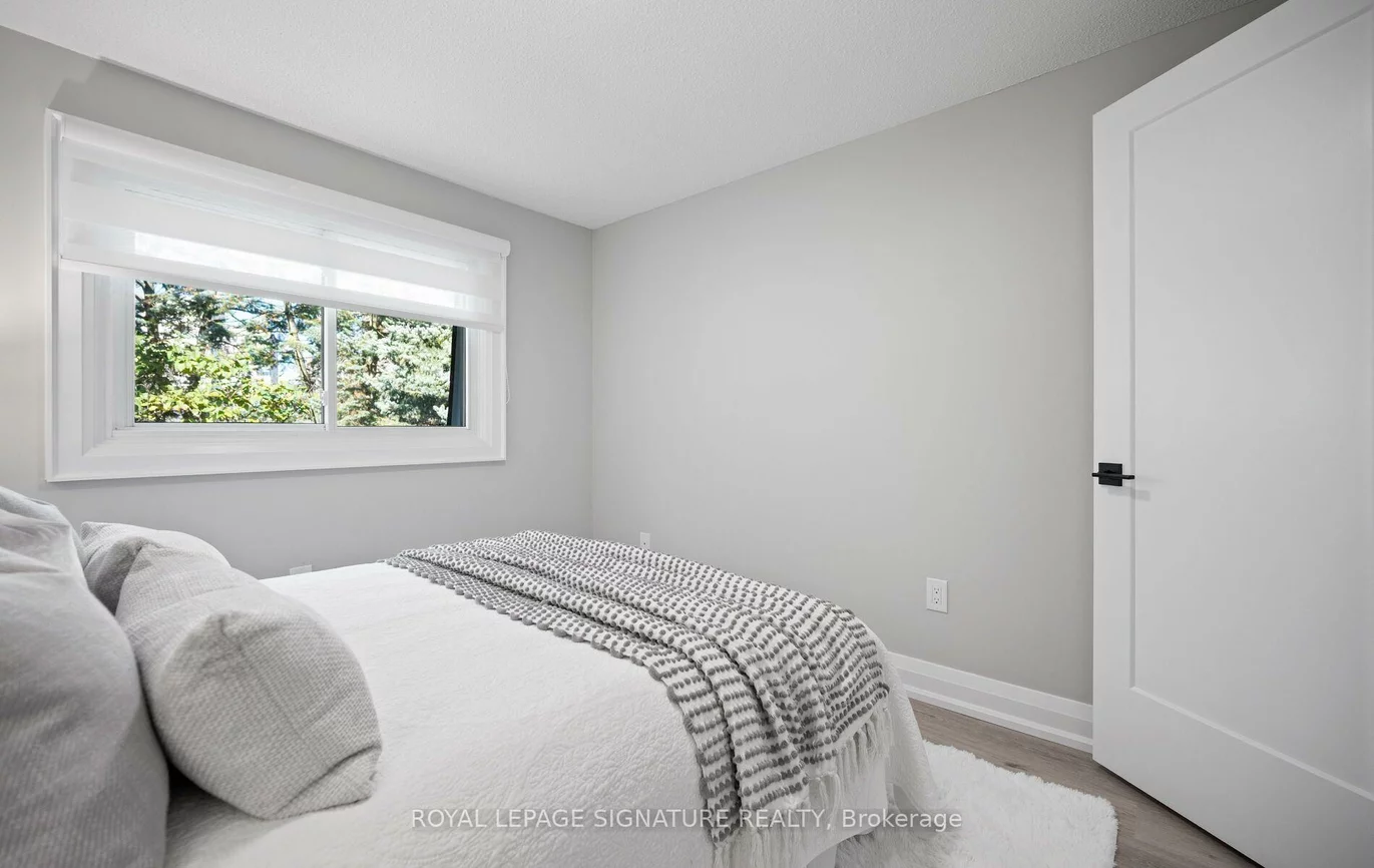 5536, Montevideo, Meadowvale, Mississauga