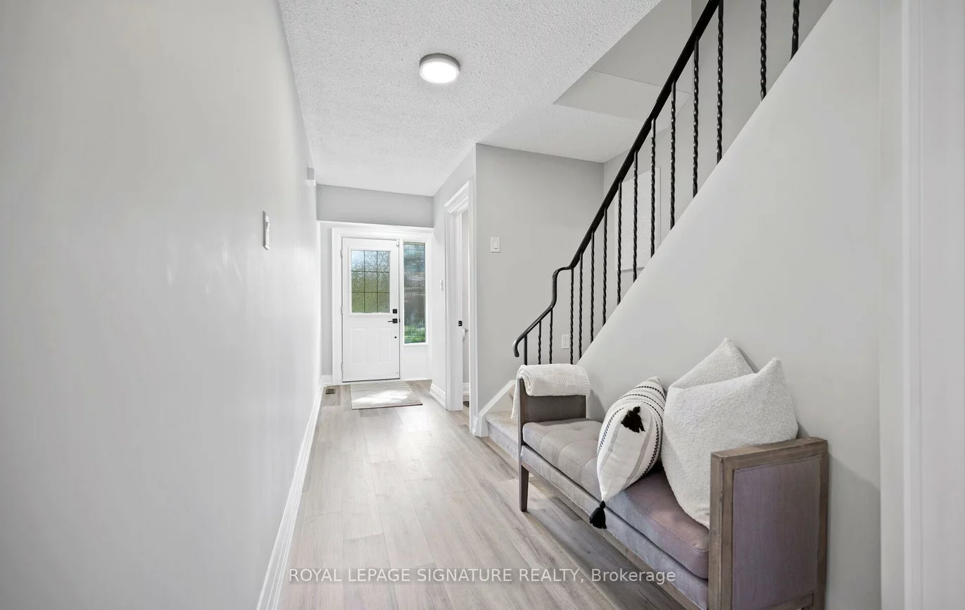 5536, Montevideo, Meadowvale, Mississauga