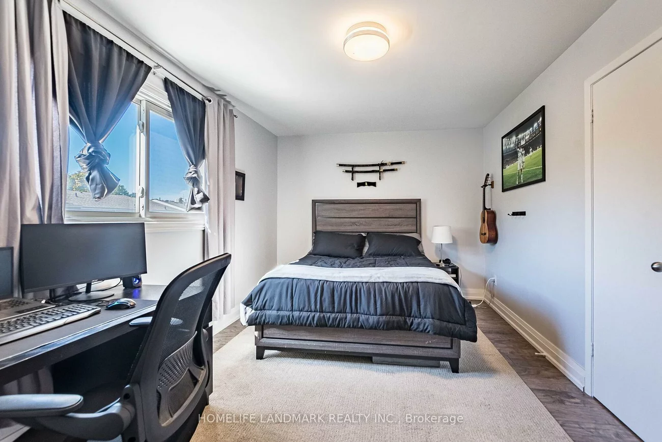 400, Mississauga Valley, Mississauga Valleys, Mississauga