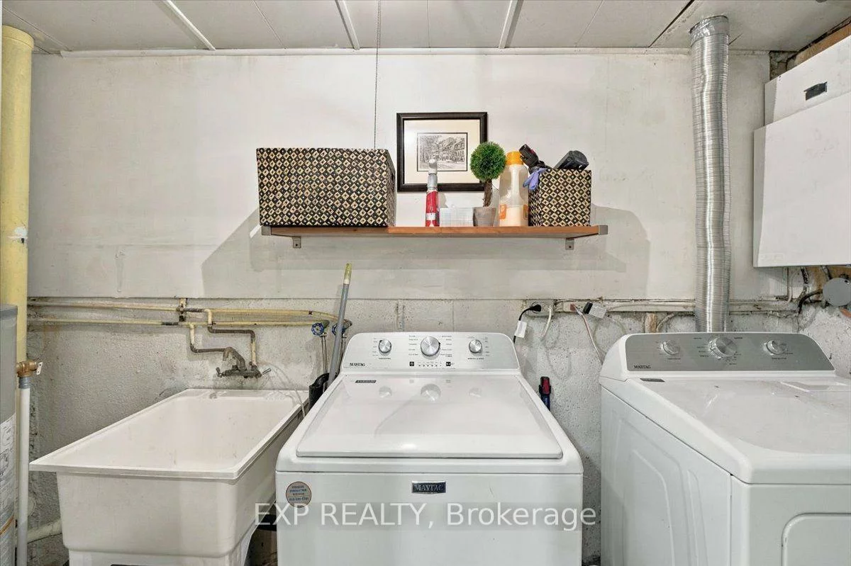 2145, Sherobee, Cooksville, Mississauga