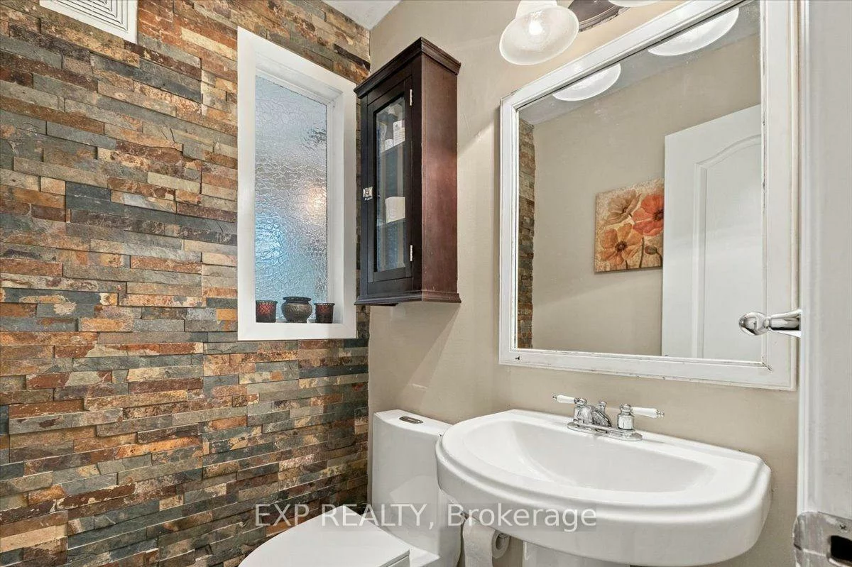 2145, Sherobee, Cooksville, Mississauga