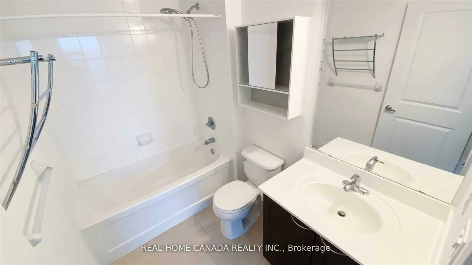 385, Prince Of Wales, City Centre, Mississauga