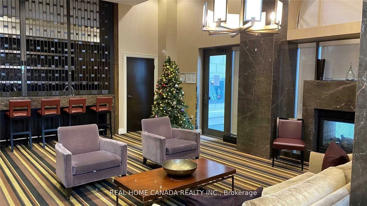 385, Prince Of Wales, City Centre, Mississauga