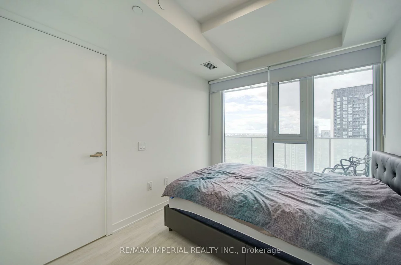 3883, Quartz, City Centre, Mississauga