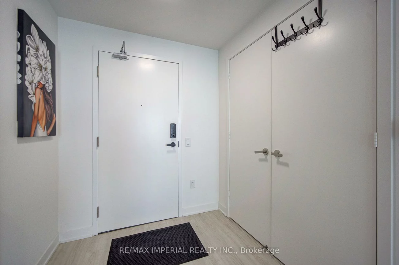 3883, Quartz, City Centre, Mississauga