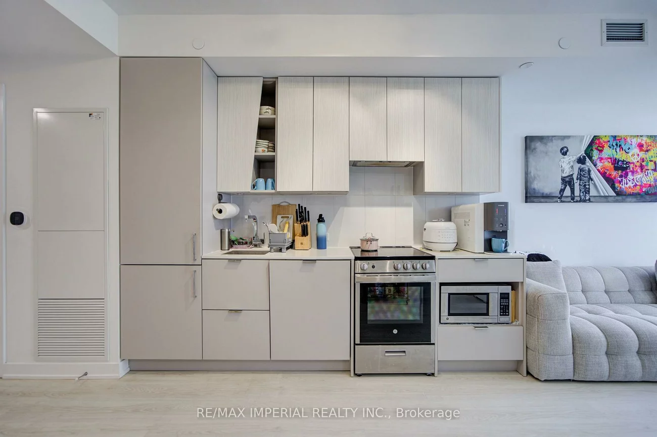 3883, Quartz, City Centre, Mississauga