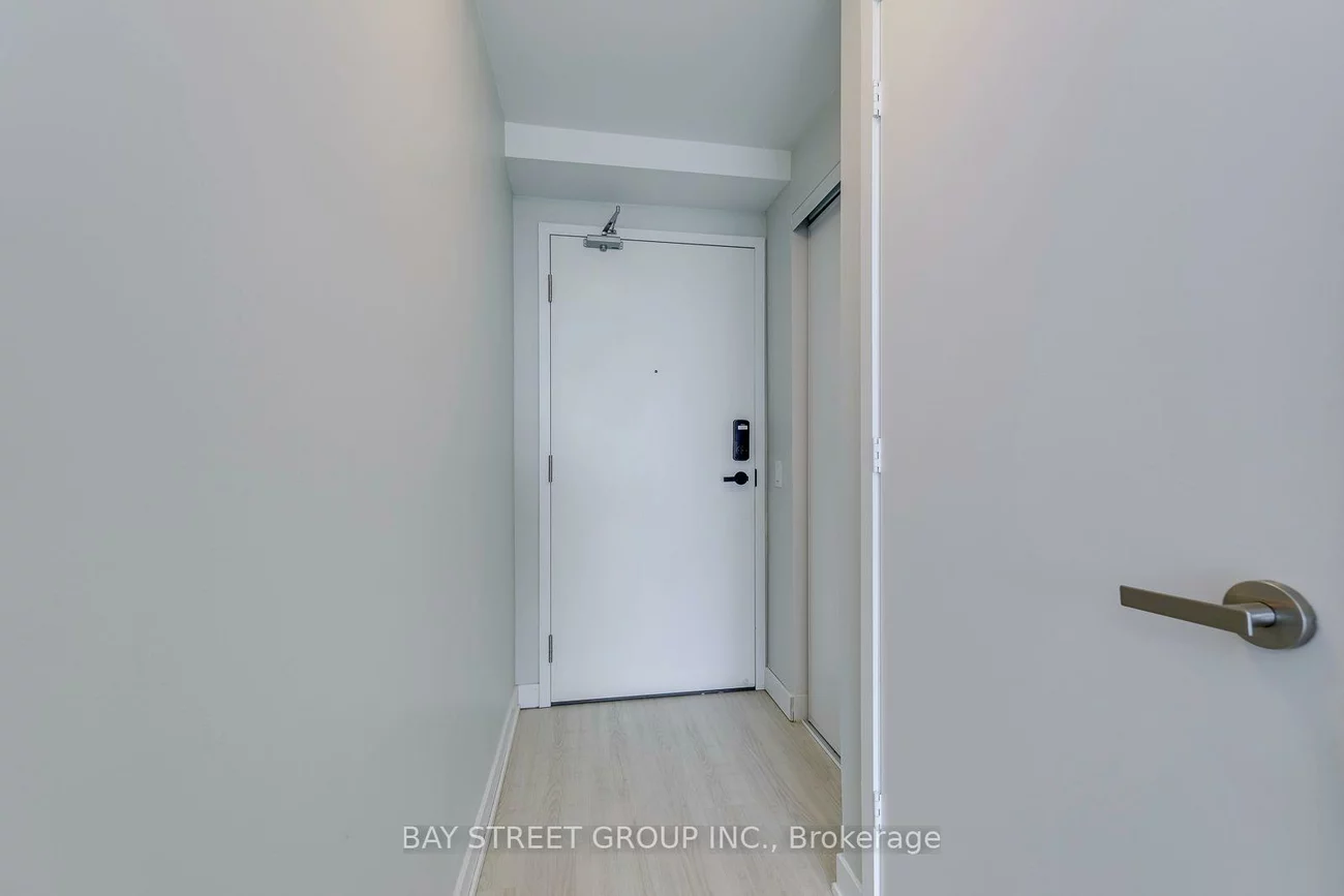 3883, Quartz, City Centre, Mississauga