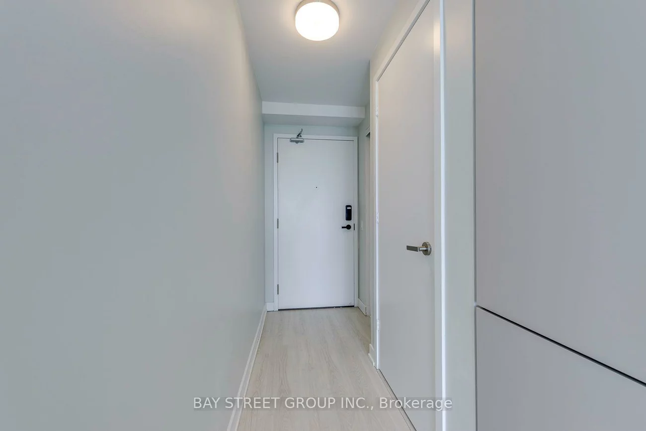 3883, Quartz, City Centre, Mississauga