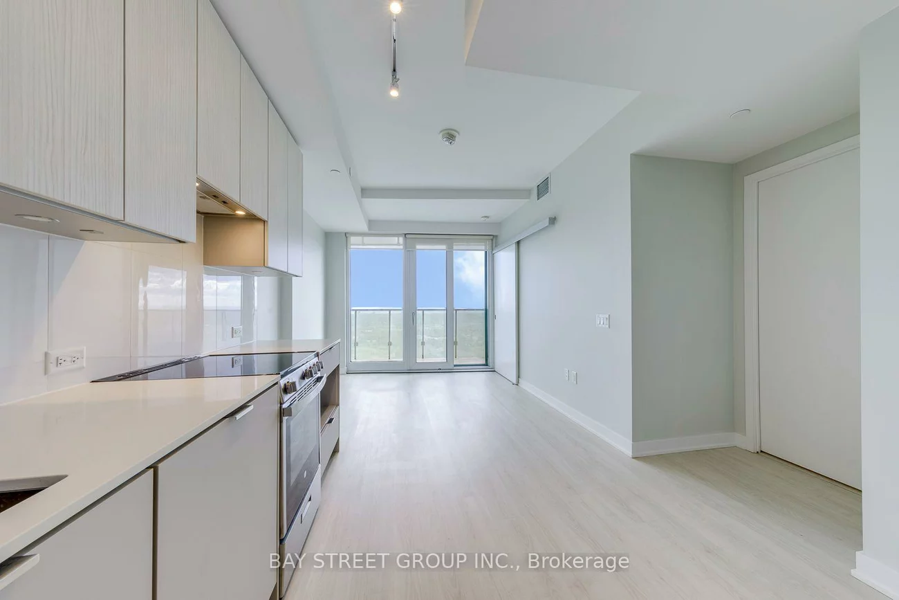 3883, Quartz, City Centre, Mississauga