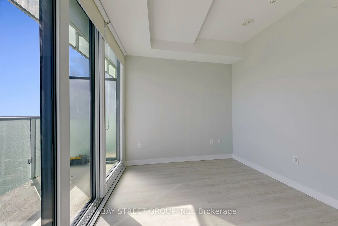 3883, Quartz, City Centre, Mississauga