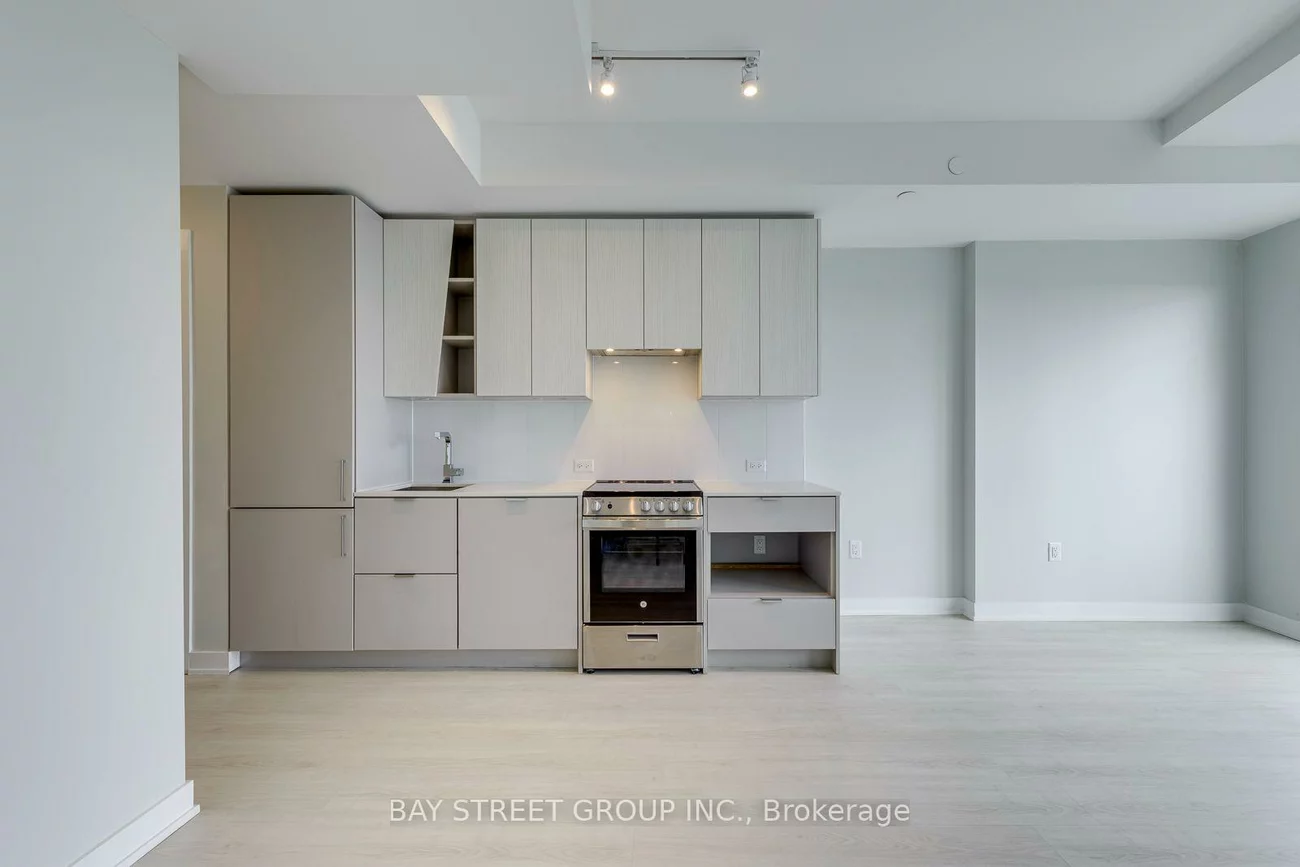3883, Quartz, City Centre, Mississauga