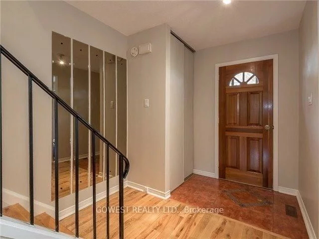 1055, Shawnmarr, Port Credit, Mississauga