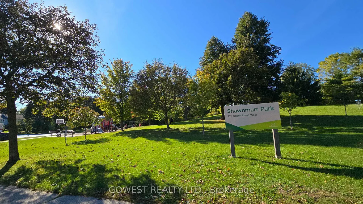 1055, Shawnmarr, Port Credit, Mississauga