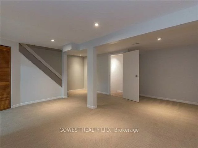 1055, Shawnmarr, Port Credit, Mississauga