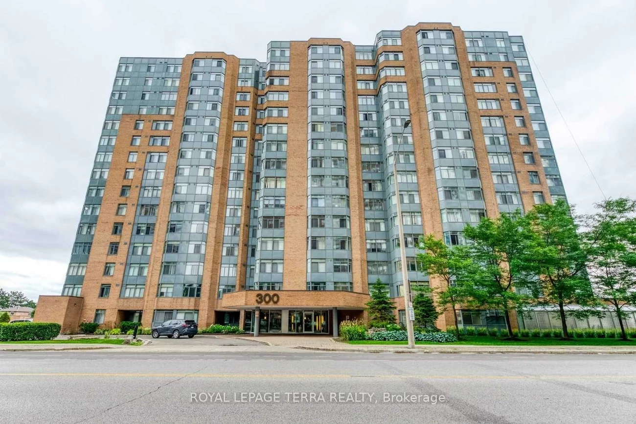 300, Webb, City Centre, Mississauga