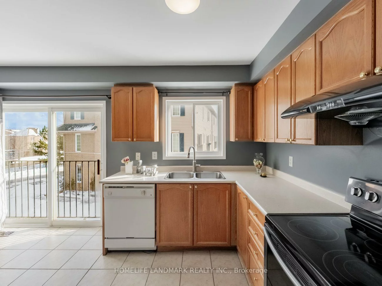 4950, Albina, Hurontario, Mississauga