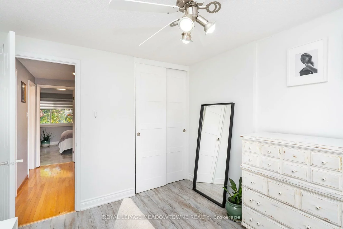 7251, Copenhagen, Meadowvale, Mississauga