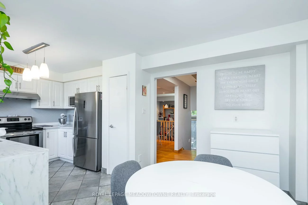 7251, Copenhagen, Meadowvale, Mississauga