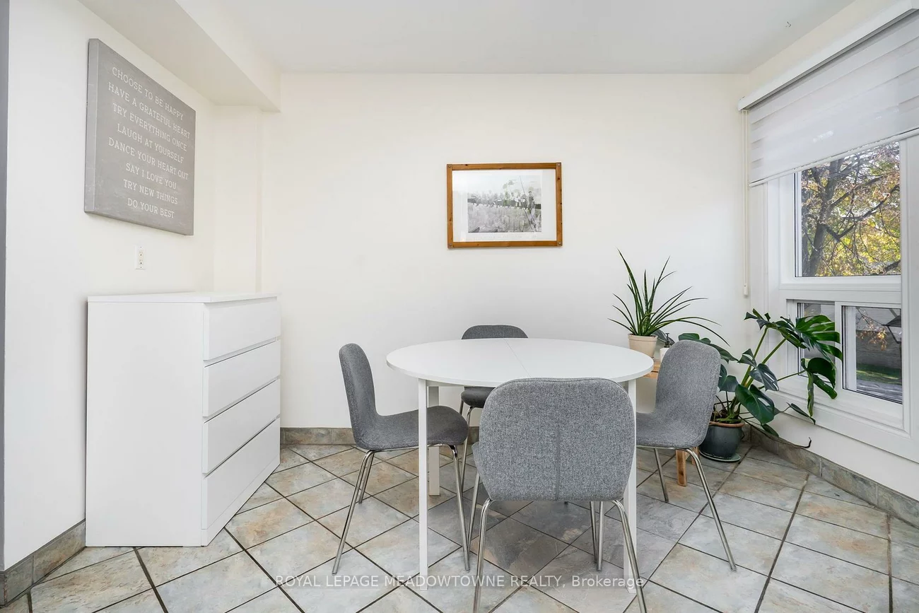 7251, Copenhagen, Meadowvale, Mississauga