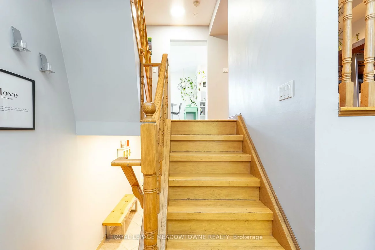 7251, Copenhagen, Meadowvale, Mississauga