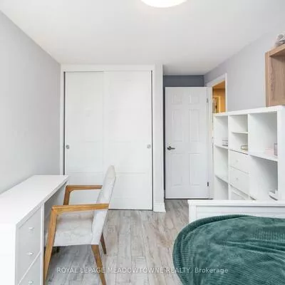 7251, Copenhagen, Meadowvale, Mississauga