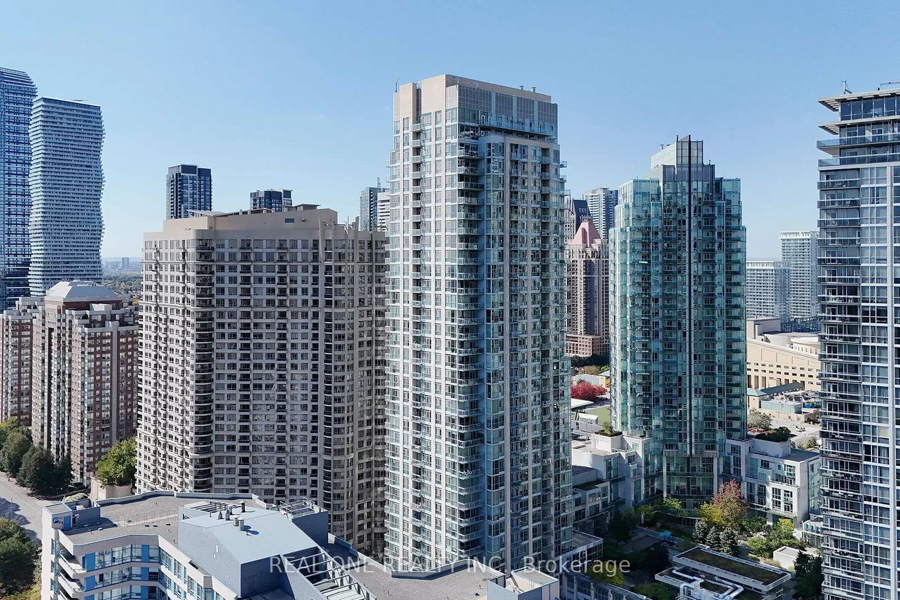 225, Webb, City Centre, Mississauga