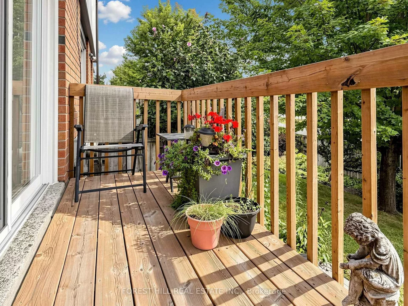 725, Vermouth, Mississauga Valleys, Mississauga