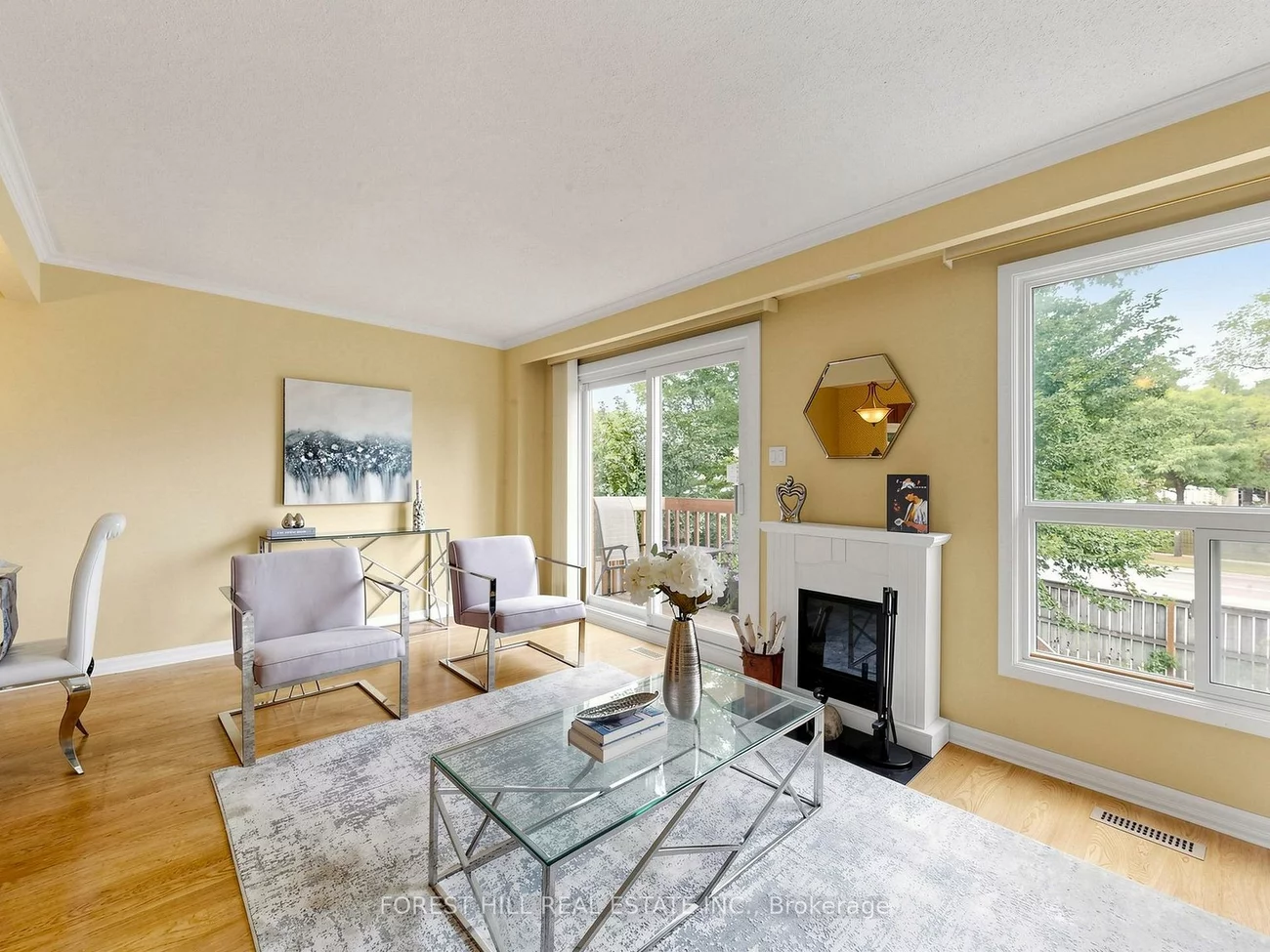 725, Vermouth, Mississauga Valleys, Mississauga