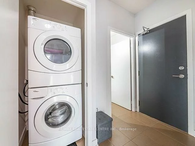 4070, Confederation, Creditview, Mississauga