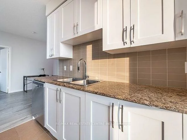 4070, Confederation, Creditview, Mississauga