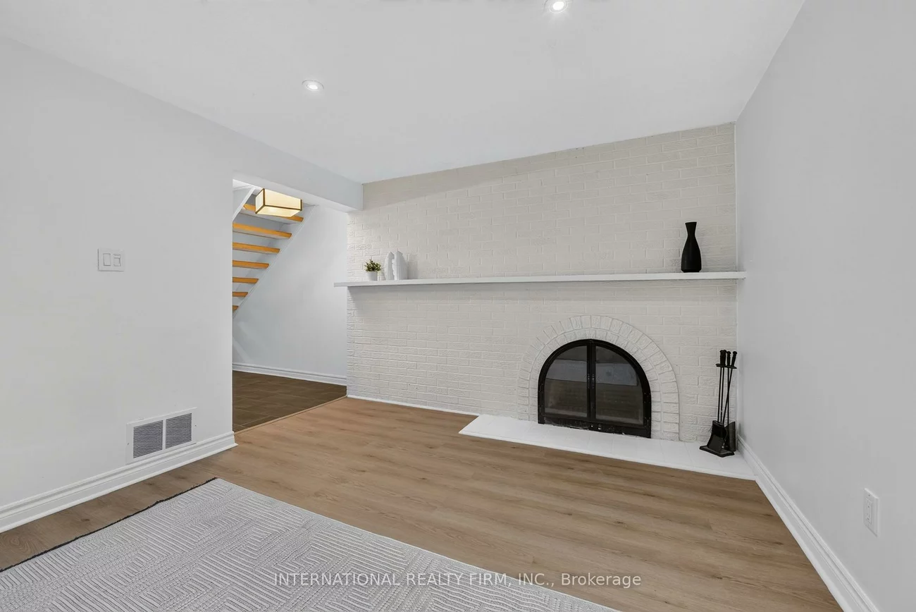 6855, Glen Erin, Meadowvale, Mississauga