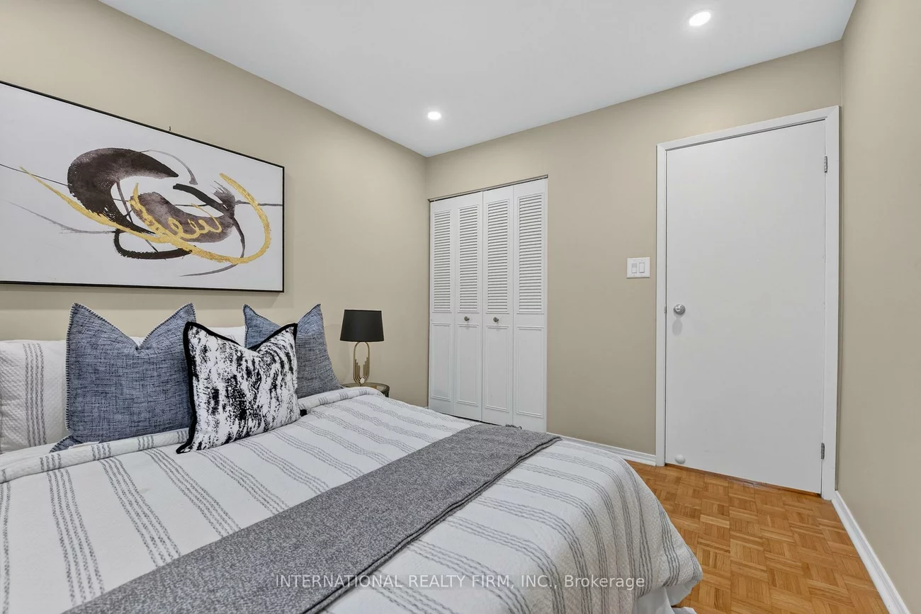 6855, Glen Erin, Meadowvale, Mississauga