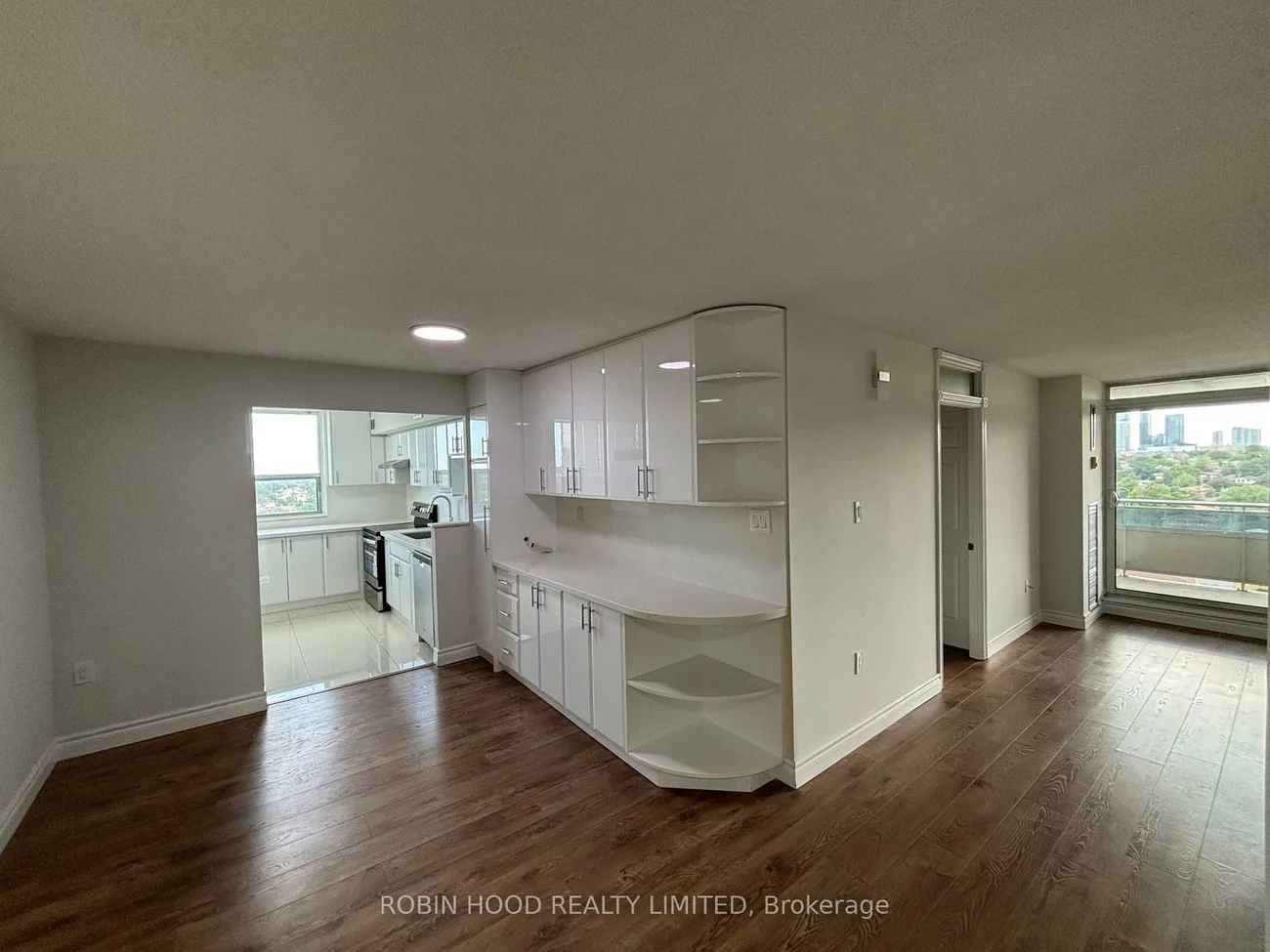 355, Rathburn, Airport Corporate, Mississauga