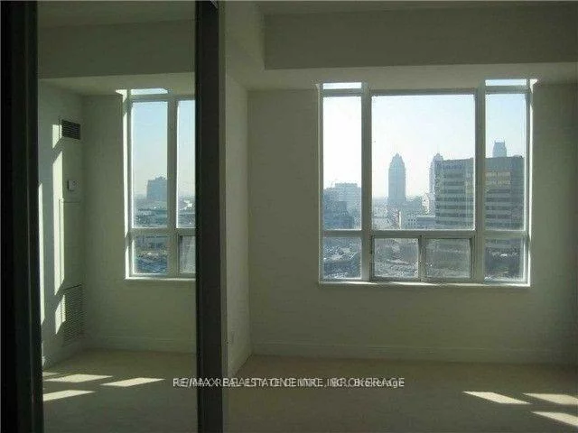 80, Absolute, City Centre, Mississauga