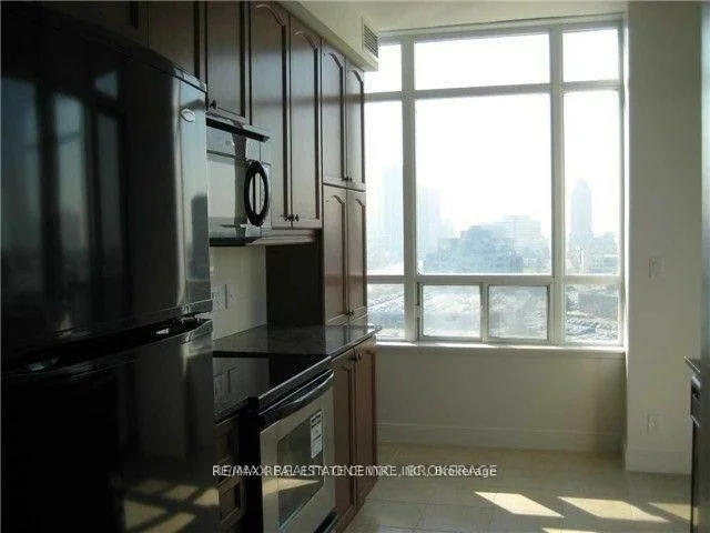 80, Absolute, City Centre, Mississauga