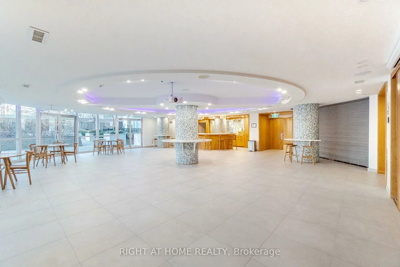 3939, Duke of York, City Centre, Mississauga