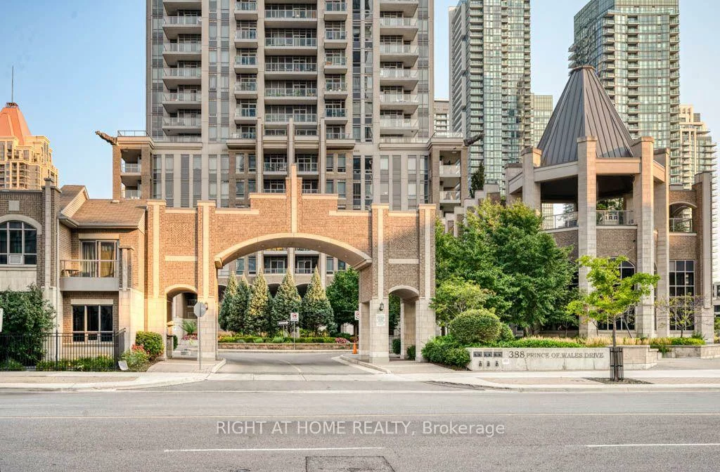388, Prince Of Wales, City Centre, Mississauga