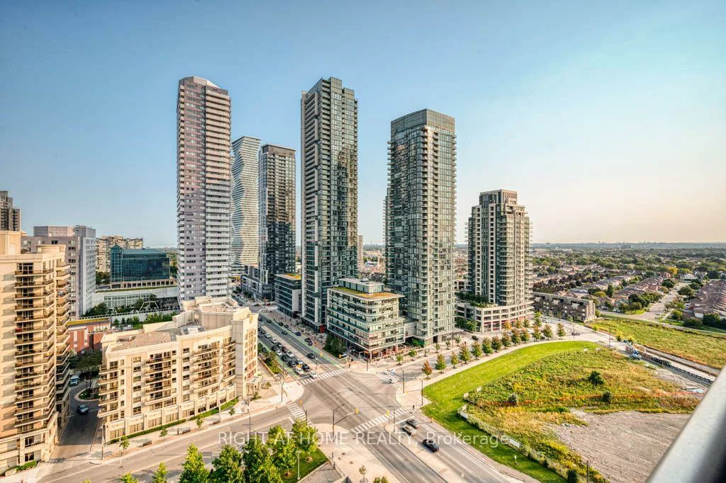 388, Prince Of Wales, City Centre, Mississauga