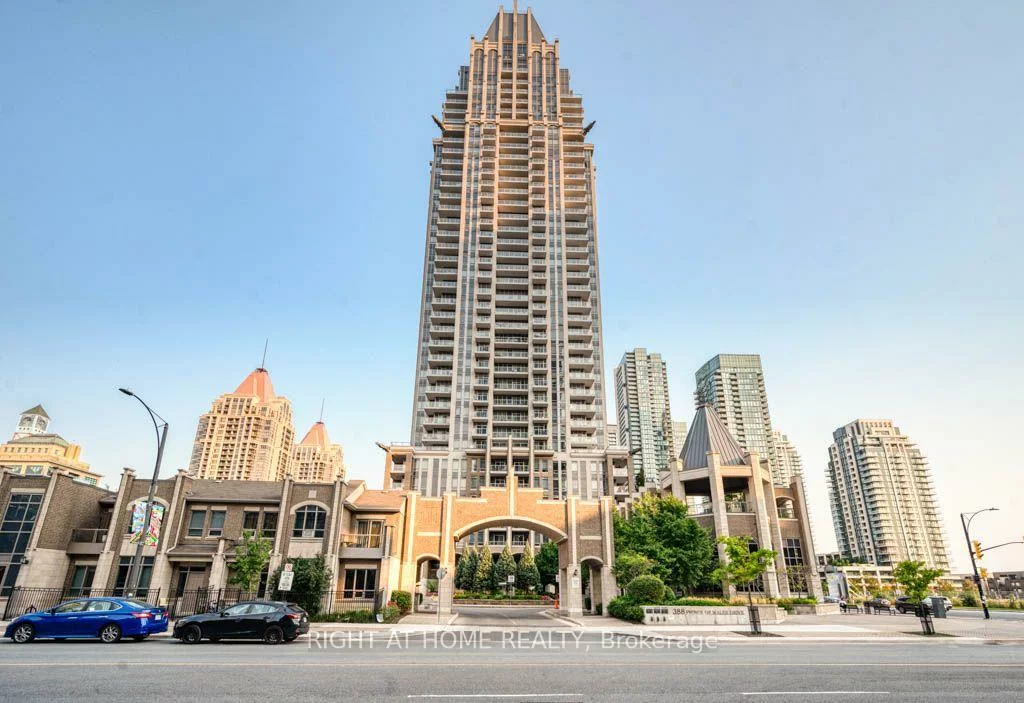 388, Prince Of Wales, City Centre, Mississauga