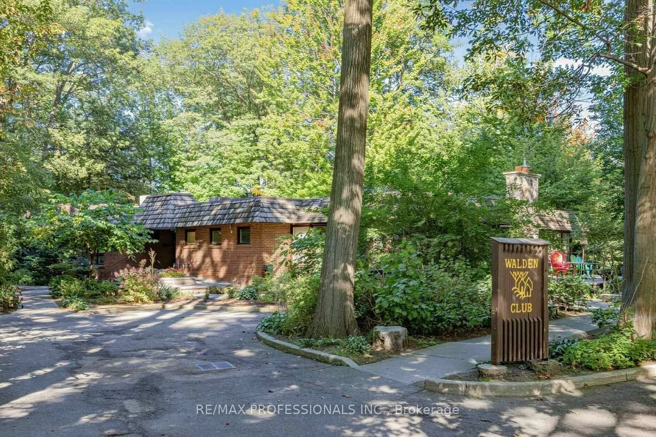 1271, Walden, Clarkson, Mississauga