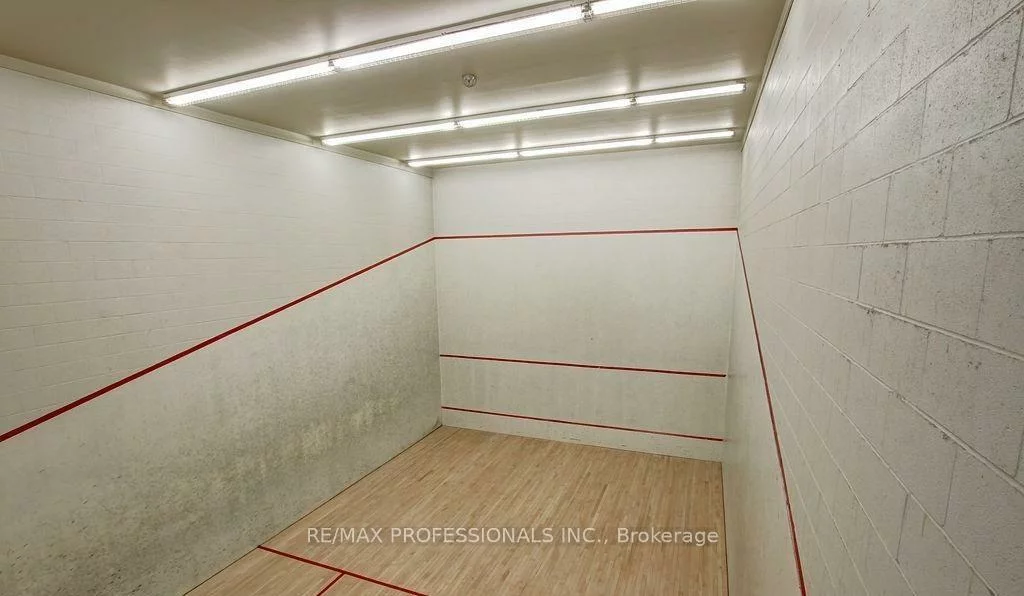 1271, Walden, Clarkson, Mississauga