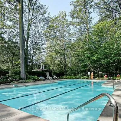 1271, Walden, Clarkson, Mississauga