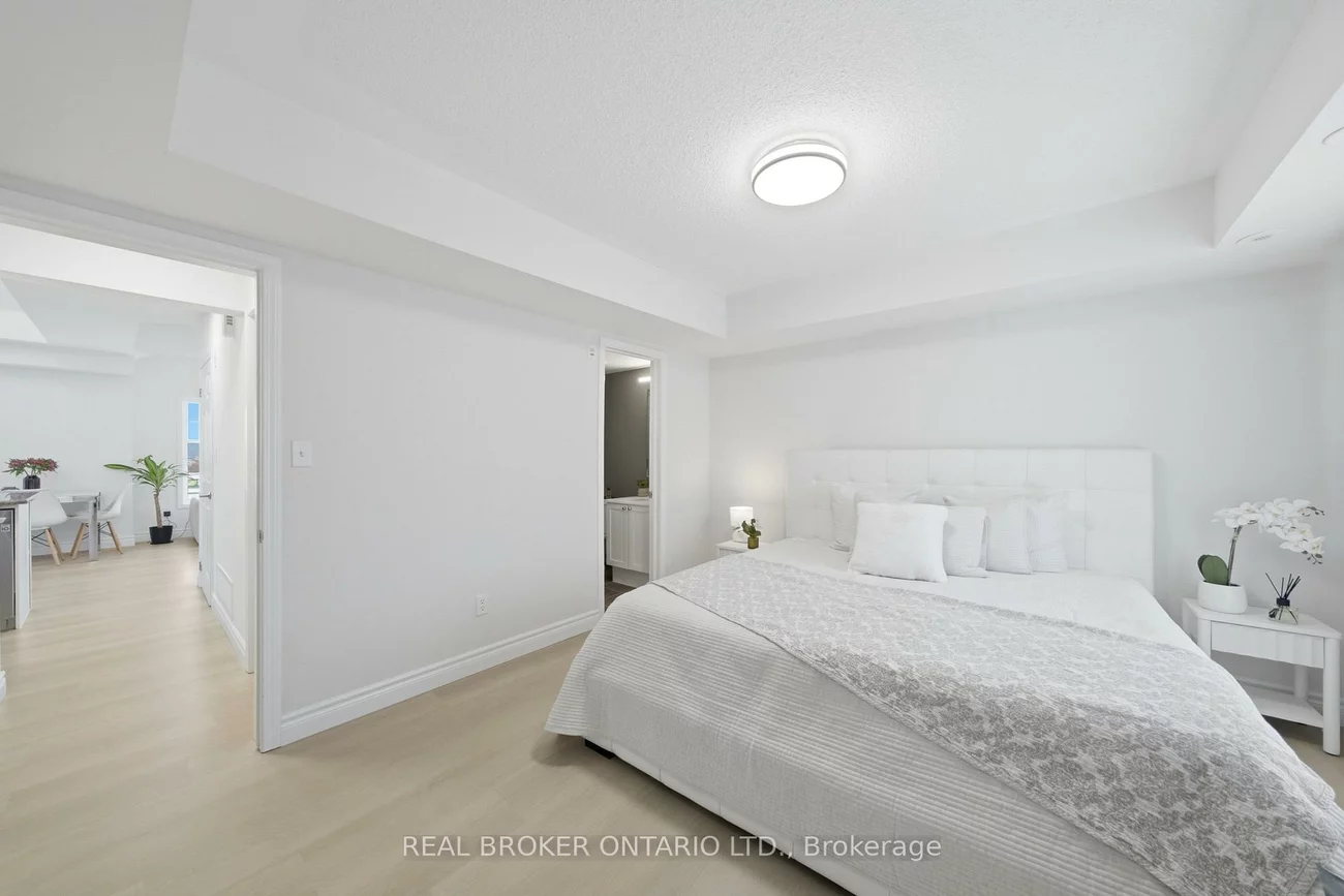 3026, Clayhill, Cooksville, Mississauga