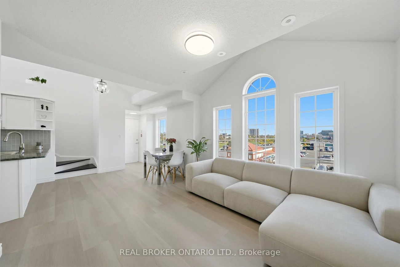 3026, Clayhill, Cooksville, Mississauga